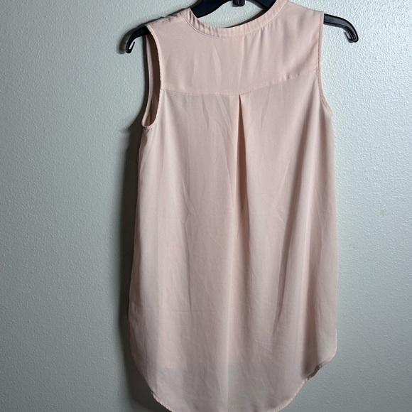 H&M‎ Women's Sleeveless Sheer Blouse Size 2 Pink - Picture 4 of 7